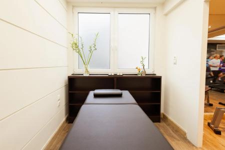 Best Western Plus Embassy - 15