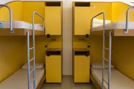 Seven Hostel & Rooms - 2