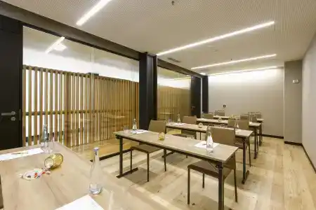 Neya Porto - 16