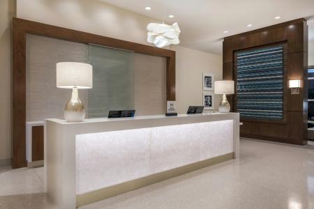 Hilton Garden Inn Miami Dolphin Mall - 49