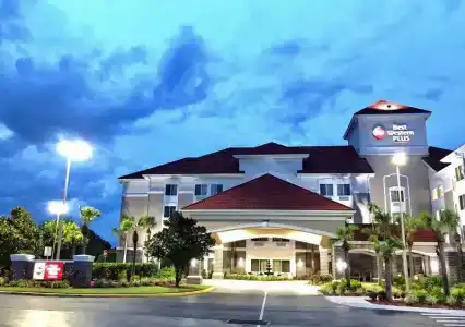 Best Western Plus-Lake Buena Vista South Inn & Suites - 35