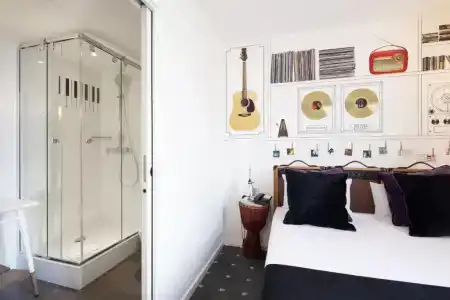 Hôtel du Triangle d'Or - 60