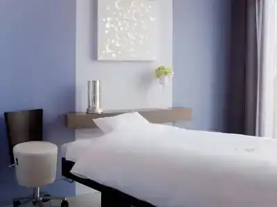 Novotel Marseille Vieux Port - 16