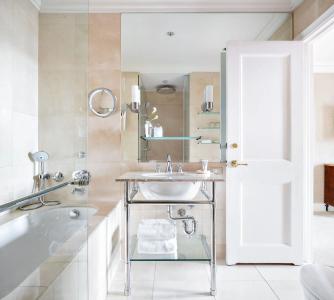 The Pierre, a Taj, New York - 36