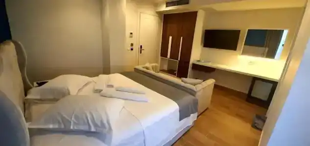 Henry Resort & Spa - 5