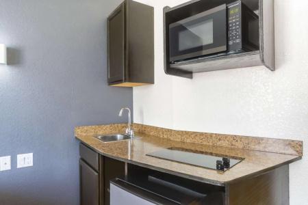 6-Laredo, TX - Airport - 32