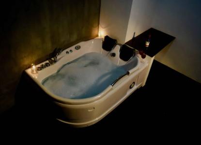 Camellia Resort and Spa - 17