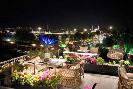 Garden Terrace 1 - 28