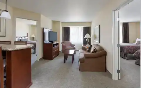 Staybridge Suites Airport, An Ihg - 73