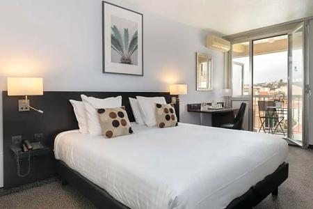 Best Western Mediterranee Menton - 78