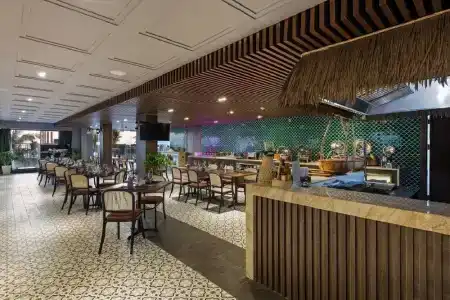 Sunset Beach Resort and Spa - 36