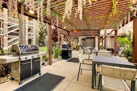 Staybridge Suites - 45