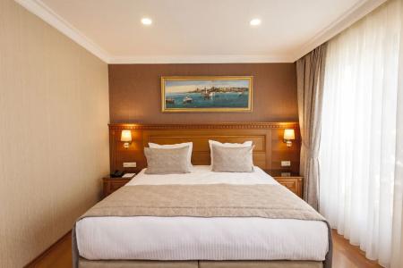 Royan Suites - 14