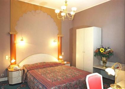 L'auberge Du Souverain - 21