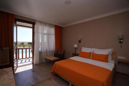 Vinum Bağ Oteli & Spa Tennis Courts By Edrine Vine - 11