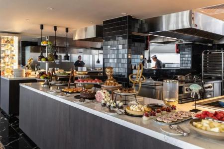 Crown Resorts Horizon - 10