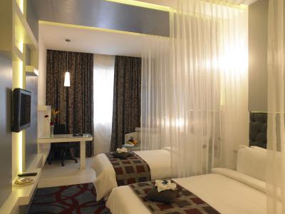 Blu Petal - A Business - 26