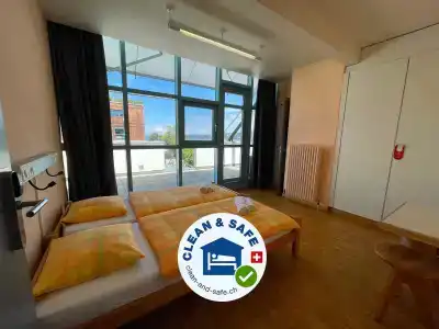 Geneva Hostel - 3