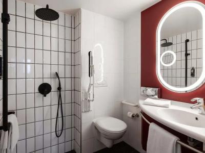 ibis Lausanne Centre - 36