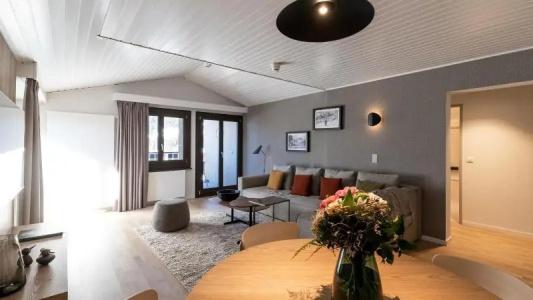 Victoria & Residence - 111
