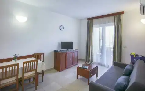 Punta - 44