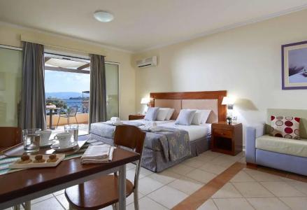 Avantis Suites - 81