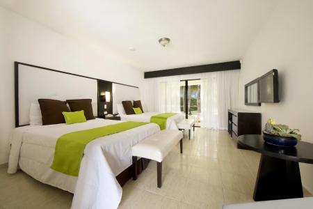 Viva Wyndham Dominicus Beach - All-Inclusive Resort - 3