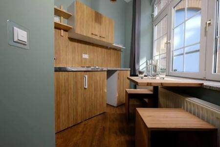Singer109 & Apartment - 4