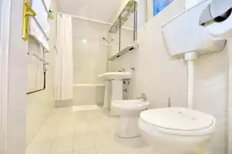 Villa Velzon Guesthouse - 91