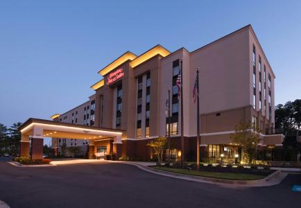 Hampton Inn & Suites by Hilton-Washington Rd - 22