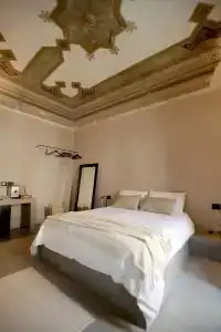 Casa Nostra Luxury Suites - 33