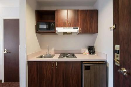 Quality Inn Grand Suites Bellingham - 25