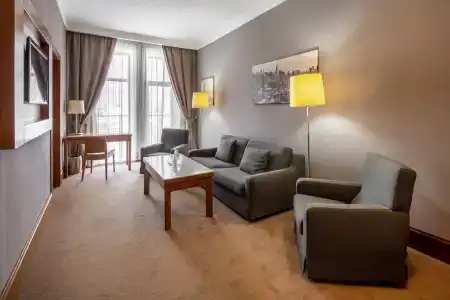 CITYHOTEL - 46
