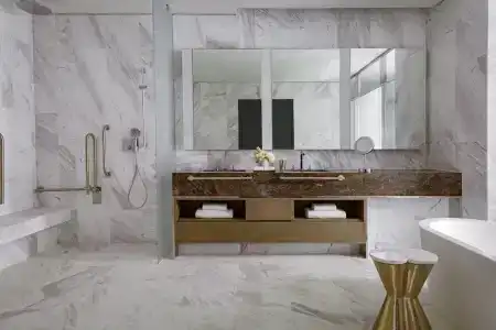 The Ritz-Carlton - 38