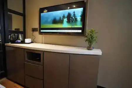 The Corus - a Couple Friendly - 52