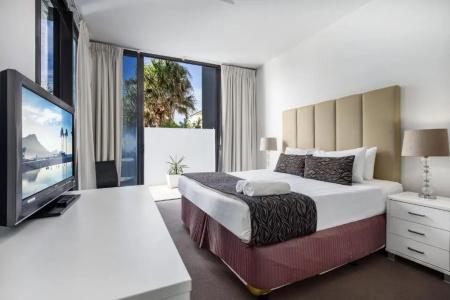 Ultra Broadbeach - 124