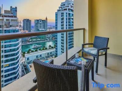 Ramada and Suites by Wyndham Dubai JBR - 84