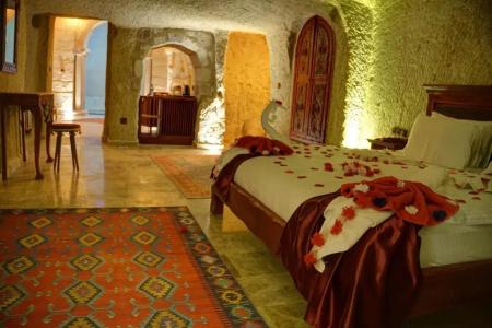 Calypso Cave Suites - 61