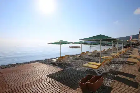 Valeri Beach - 13
