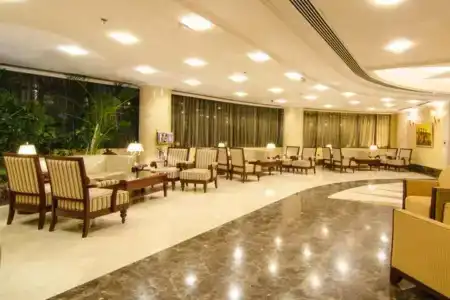 Royal Qatar - 7