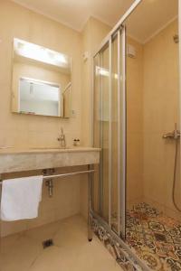 Saint George Palace Aparthotel - 53