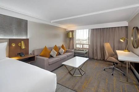 Crowne Plaza Airport, An Ihg - 28