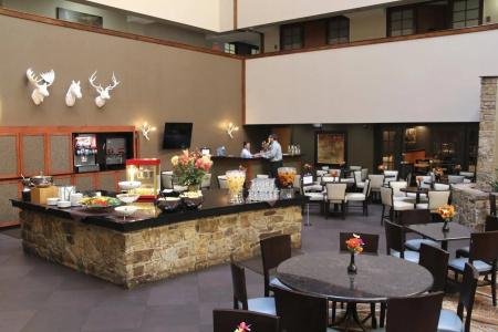 Embassy Suites by Hilton Will Rogers Airport - 33