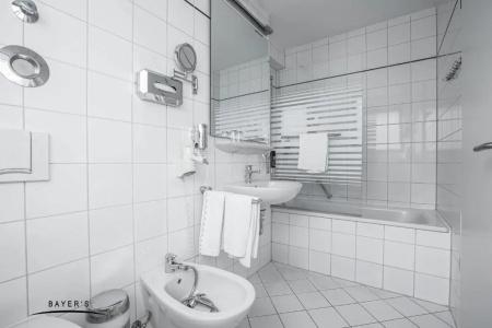 Bayer's Boardinghouse und - 27