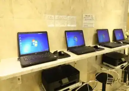 Check in Shijokarasuma - 1