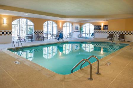 Hampton Inn - Suites-North-I-95 - 11