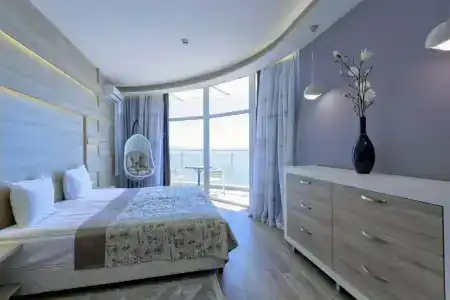 Luna Beach - 58