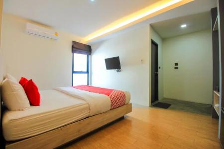 Oyo 426 All Day Hostel @ Sukhumvit - 46
