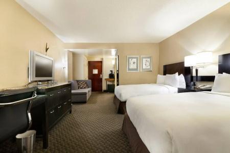 Radisson Jfk Airport - 4