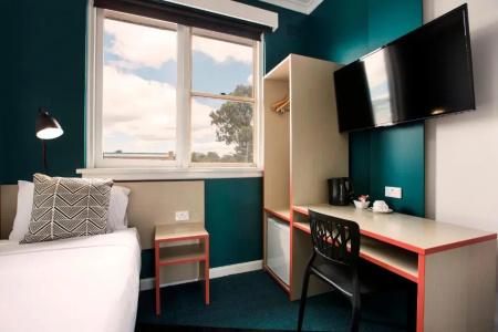 Greenacre - 42